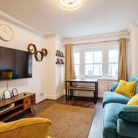 A Stunning Apartment In Paddington Londres Exterior foto